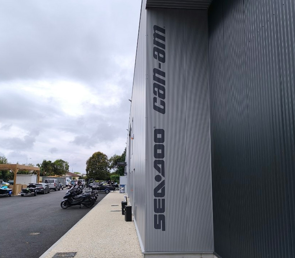 Lettres adhésives façade - Marques - Eysines