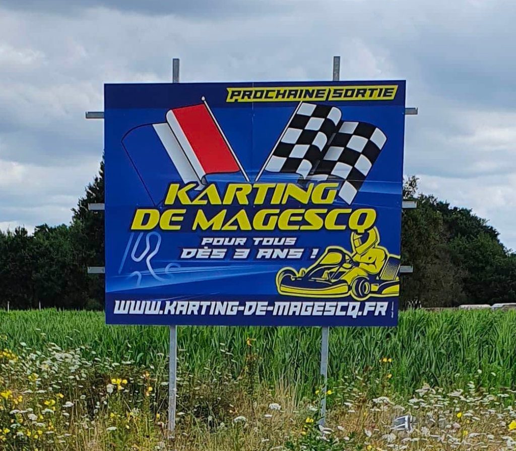Panneaux publicitaires Karting - Magescq (Landes)